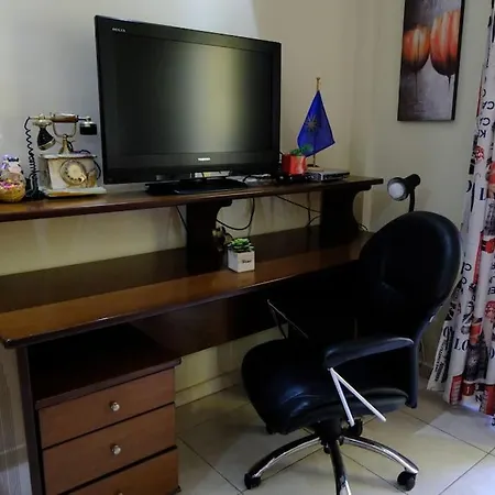 شقة White Tower Office-apartment
