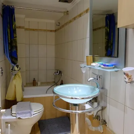 White Tower Office-apartment Апартаменты